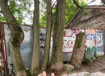 bulgaria/sofia-region/landmark/the-hand-sofia