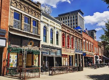 tennessee/knoxville/market-square/landmark/market-square