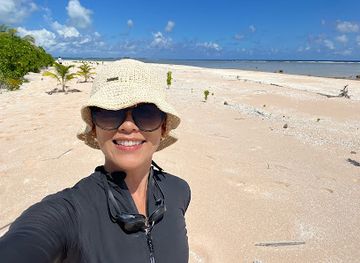 tuvalu/vaiaku/landmark/fuagniu-beach