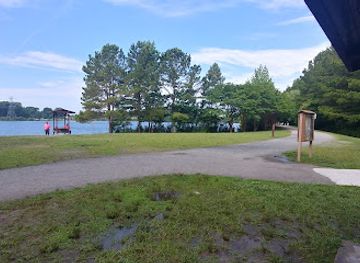 virginia/hampton-roads/landmark/oak-grove-lake-park