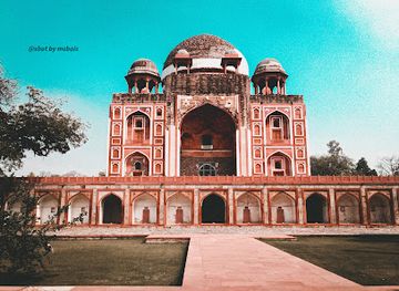 india/delhi/landmark/abdul-rahim-khan-i-khanan-tomb