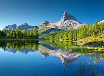 italy/cortina-d-ampezzo/landmark/lago-federa