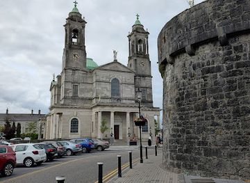 ireland/athlone/landmark/franciscan-abbey-and-graveyard