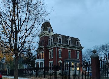 illinois/joliet/landmark/hiram-b-scutt-mansion