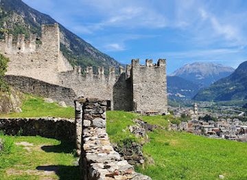 italy/valtellina/landmark/rock-engraving-park-of-grosio