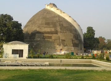 india/bihar/landmark/golghar
