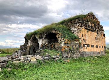 armenia/alaverdi/landmark/lori-castle