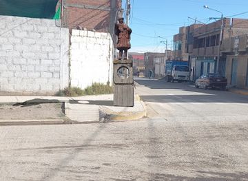 peru/andean-highlands/landmark/monumento-a-la-madre-andina