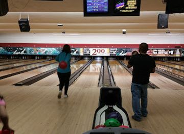 illinois/cicero/landmark/town-hall-bowl-and-banquet