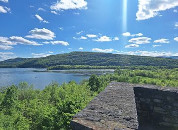 new-york/adirondack-mountains/landmark/fort-ticonderoga