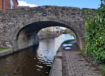 united-kingdom/brecknockshire/landmark/monmouthshire-and-brecon-canal