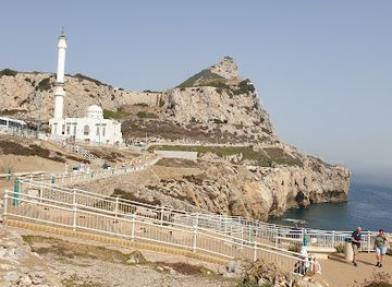 gibraltar/eastern-beach/landmark/cathedral-of-st-mary-the-crowned