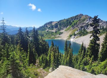 washington/central-washington/landmark/okanogan-wenatchee-national-forest