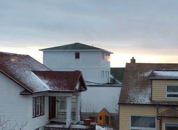 saint-pierre-and-miquelon/saint-pierre-ferry-terminal/landmark/auberge-saint-pierre