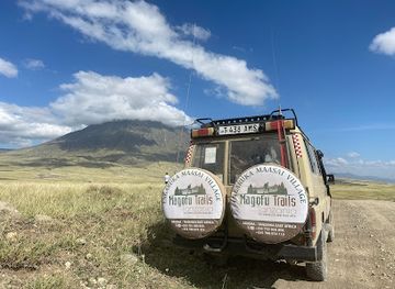 tanzania/arusha/landmark/magofu-trails-tanzania