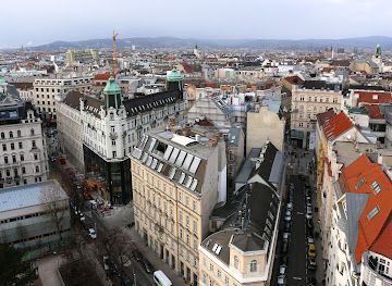 austria/vienna/mariahilf/landmark/leitturm-esterhazypark