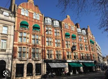 united-kingdom/windsor/landmark/sloane-square