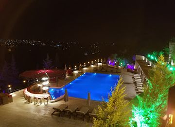 lebanon/deir-el-qamar/landmark/l-auberge-des-emirs