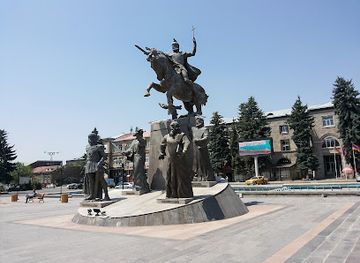 armenia/arpi-lake/landmark/vardanants-square