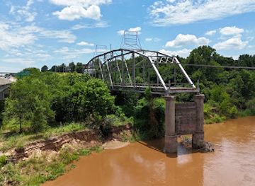 oklahoma/south-central-oklahoma/landmark/historic-planwer-bridge