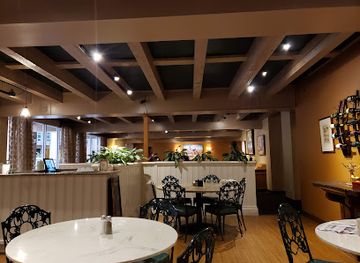 wyoming/rock-springs/landmark/open-range-at-the-outlaw