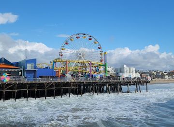 california/los-angeles/santa-monica/landmark/route-66-end-of-the-trail