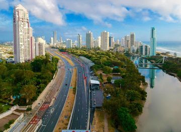 australia/gold-coast/main-beach/landmark/macintosh-island