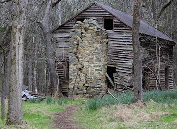 north-carolina/mountain-region/landmark/historic-cole-cabin