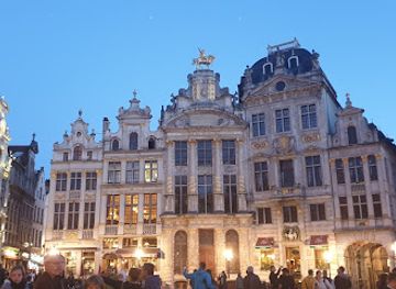 belgium/wallonia/landmark/grand-place