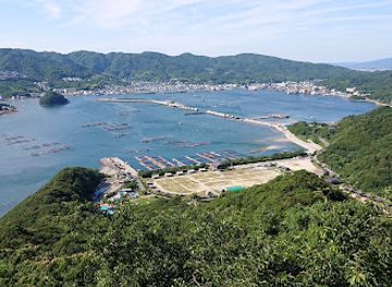 japan/awaji/landmark/janohire-dolphin-farm