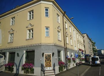 finland/jyvaskyla/landmark/restaurant-pollowaari