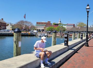 maryland/annapolis/landmark/ego-alley