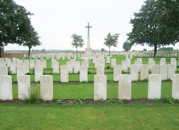 belgium/ypres/landmark/chester-farm-cemetery