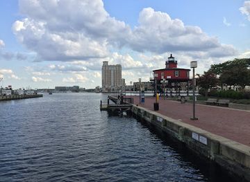 maryland/baltimore-metropolitan-area/landmark/seven-foot-knoll-lighthouse