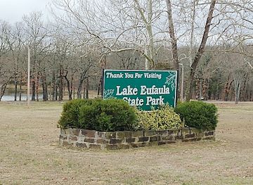 oklahoma/great-plains-country/landmark/lake-eufaula-state-park