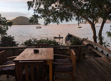 malawi/lake-malawi/landmark/kayak-africa