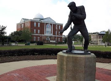 mississippi/tupelo/landmark/cadence-bank-arena