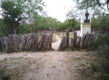 texas/rio-grande-valley/landmark/cementerio-viejo