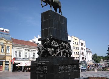 serbia/nisava/landmark/monument-to-the-liberators-of-nis