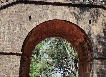 india/goa/landmark/viceroys-arch-goa