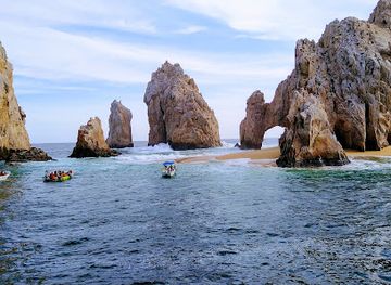 mexico/eastern-mexico/landmark/the-arch-of-cabo-san-lucas