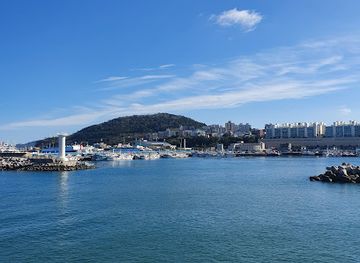 south-korea/jeju-city/jeju-city-center/landmark/chilsungro-shopping-town