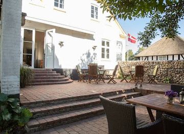 denmark/randers/restaurant/fladbro-kro