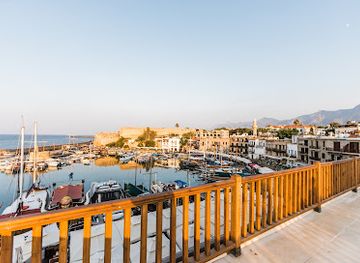 cyprus/kyrenia/kyrenia-harbour/landmark/kyrenia-harbour-apartments