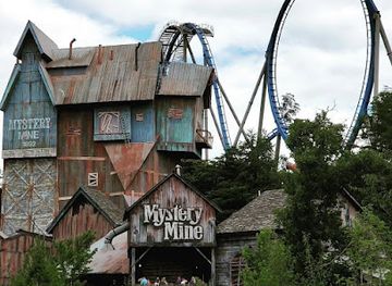 tennessee/dollywood/landmark/dollywood-express