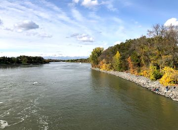 canada/monteregie/landmark/ecluse-de-saint-ours-lieu-historique-national-du-canal-de-saint-ours