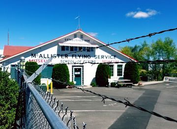 washington/yakima/landmark/mcallister-museum-of-aviation