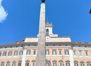 italy/rome/landmark/piazza-di-monte-citorio