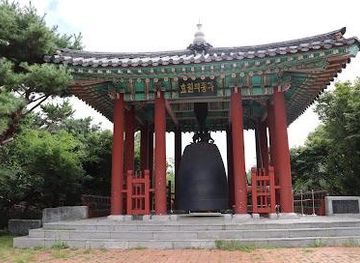 south-korea/seoul/landmark/hyowon-s-bell