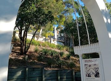 australia/brisbane/fortitude-valley/landmark/cloudland-memorial-arch